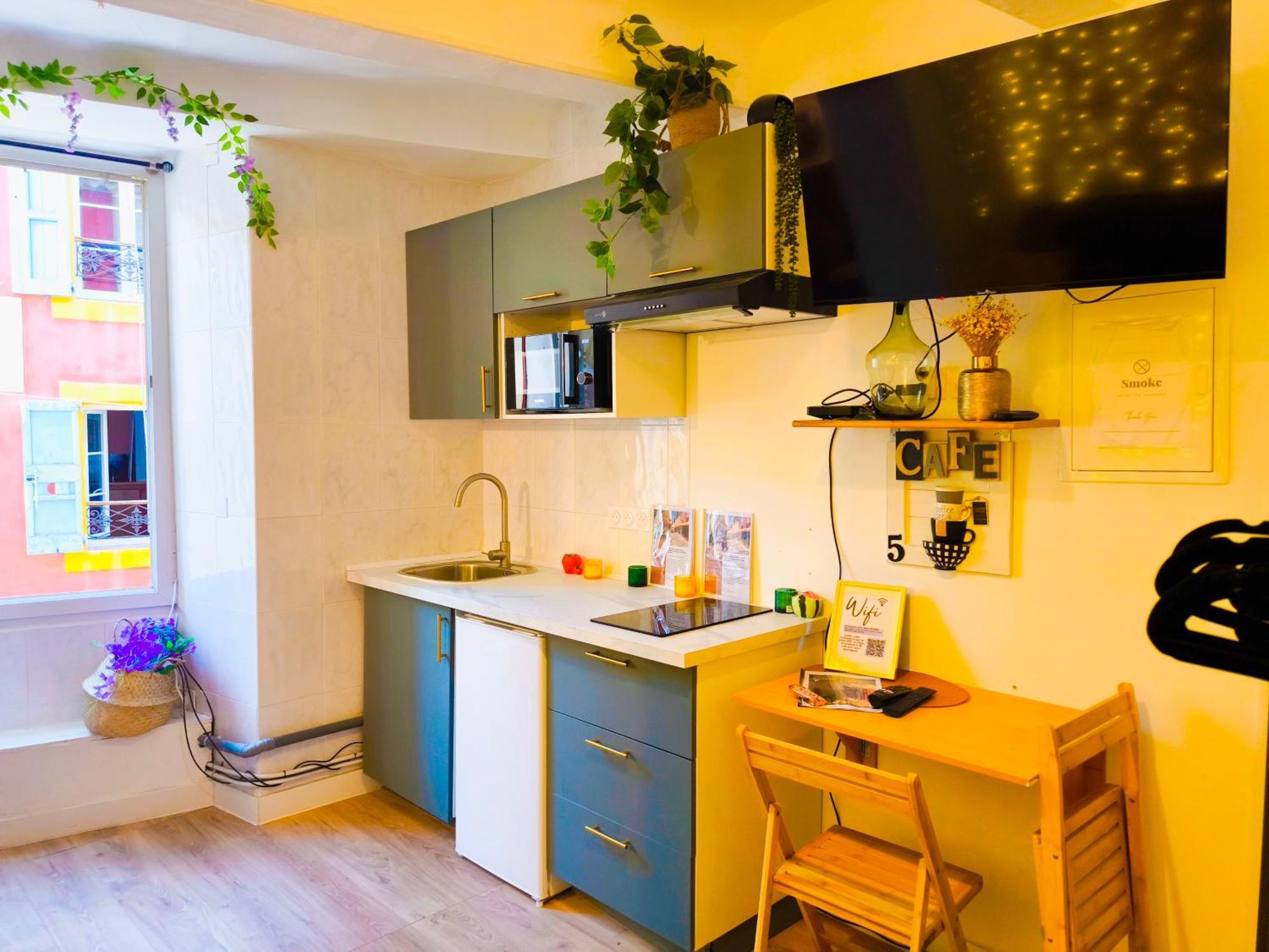 Le King & Suites Etoilees Gréoux-les-Bains Dış mekan fotoğraf
