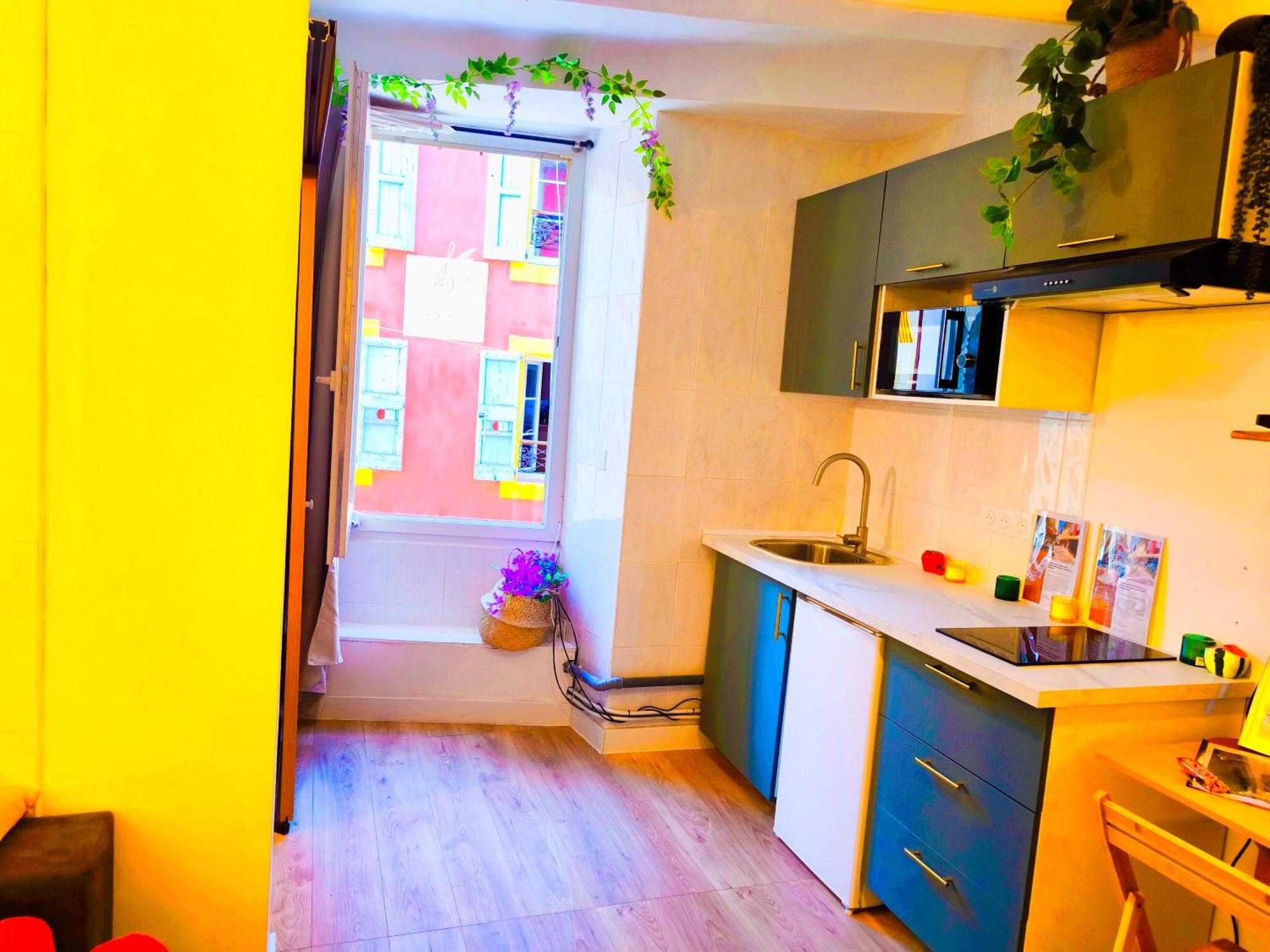 Le King & Suites Etoilees Gréoux-les-Bains Dış mekan fotoğraf