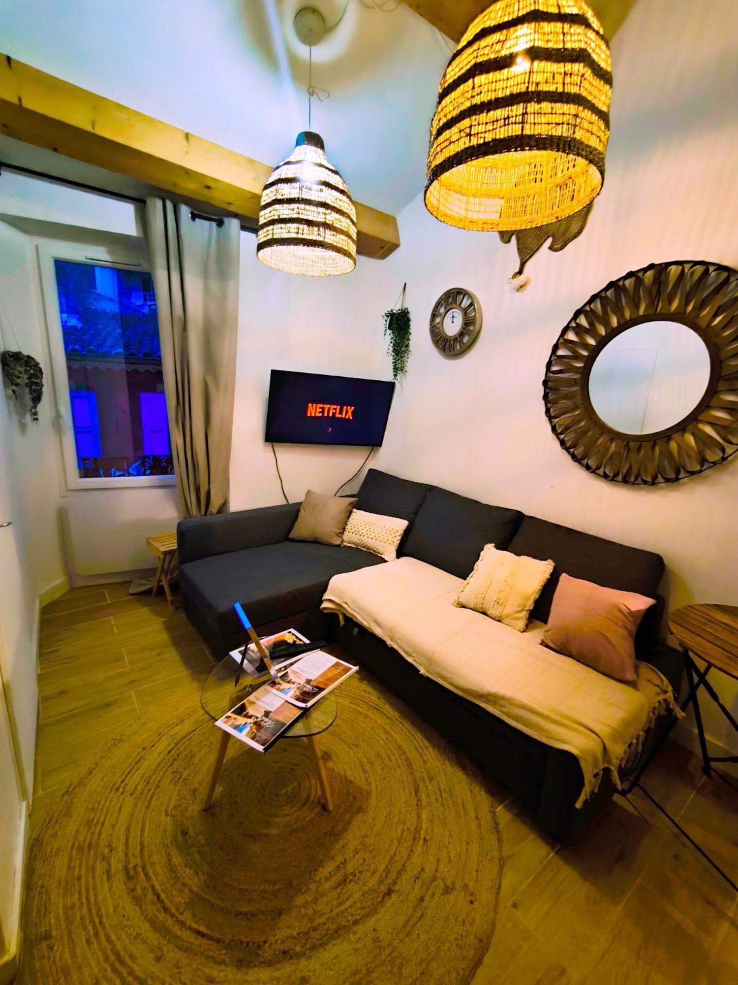 Le King & Suites Etoilees Gréoux-les-Bains Dış mekan fotoğraf